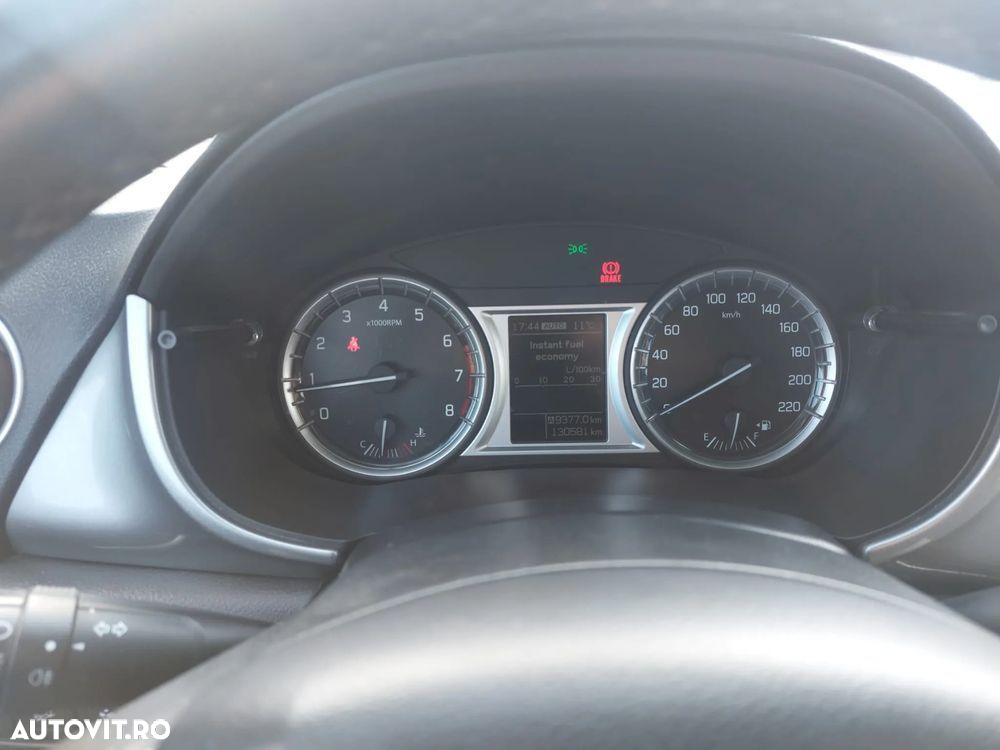 Suzuki Vitara 1.6 4X4 Spirit - 4