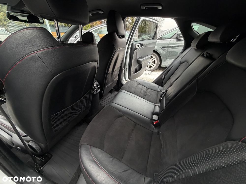 Kia ProCeed 1.6 T-GDI DCT7 OPF GT - 21