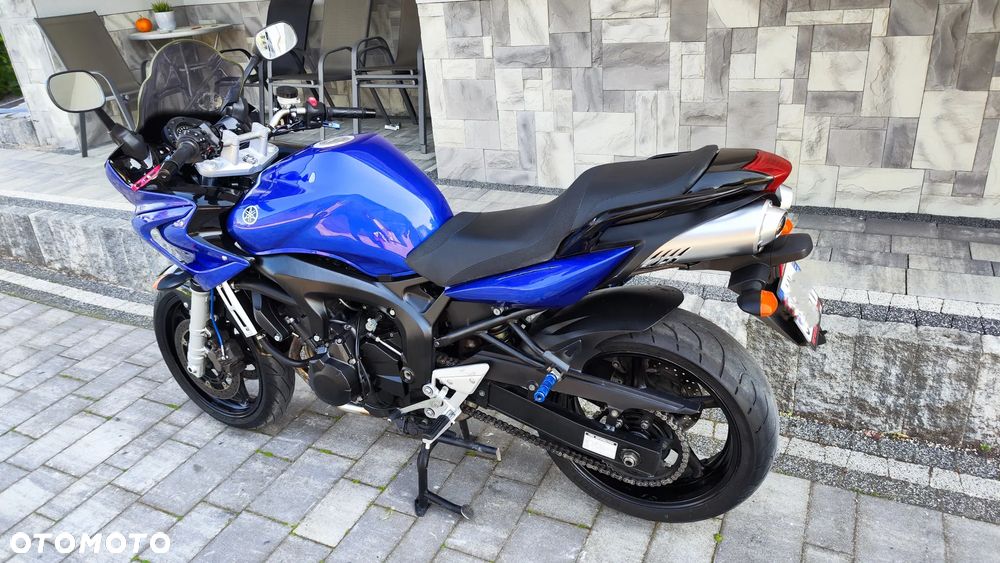 Yamaha FZ6 - 6