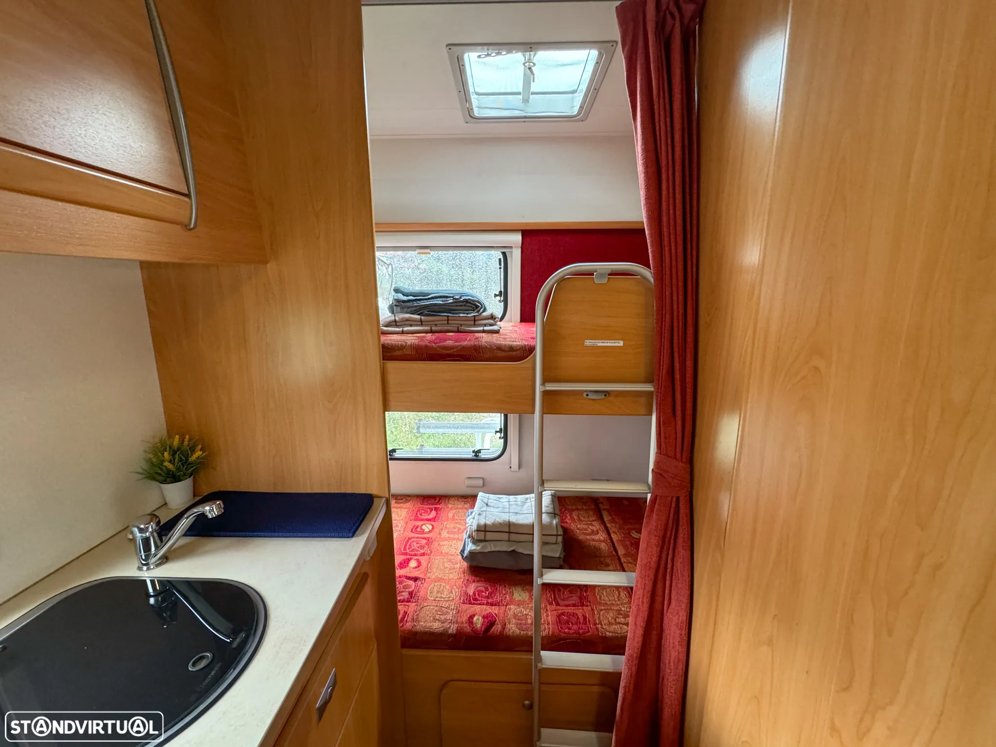 Ford Transit Challenger Genesis 33 6 lugares Autocaravana - 7