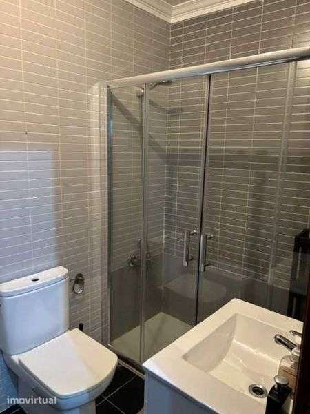 Aluga-se T2 com Terraço – São Mamede de Infesta - Grande imagem: 5/12