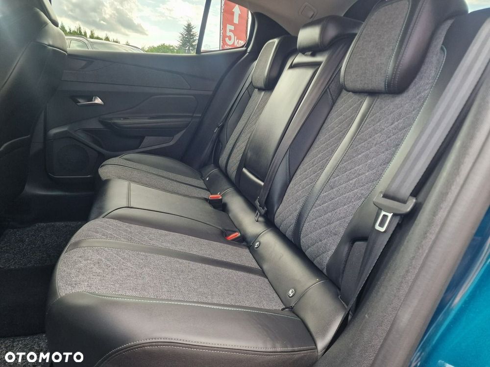 Peugeot 408 1.2 PureTech Allure S&S EAT8 - 18