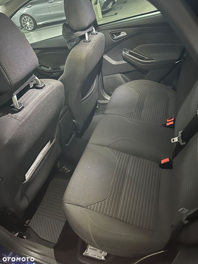 Ford Focus 1.0 EcoBoost Titanium - 6
