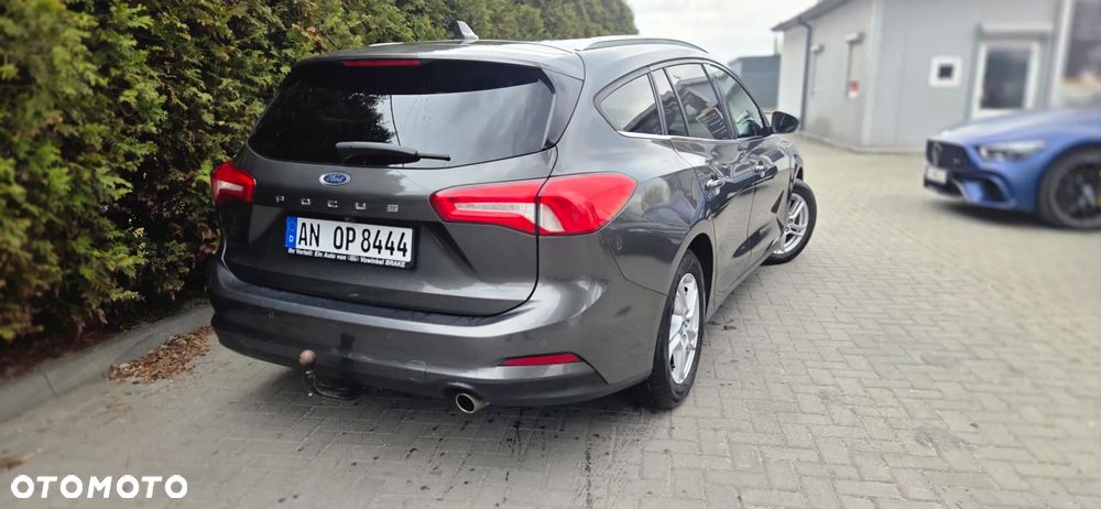 Ford Focus 1.0 EcoBoost STart-Stopp-System TITANIUM - 12