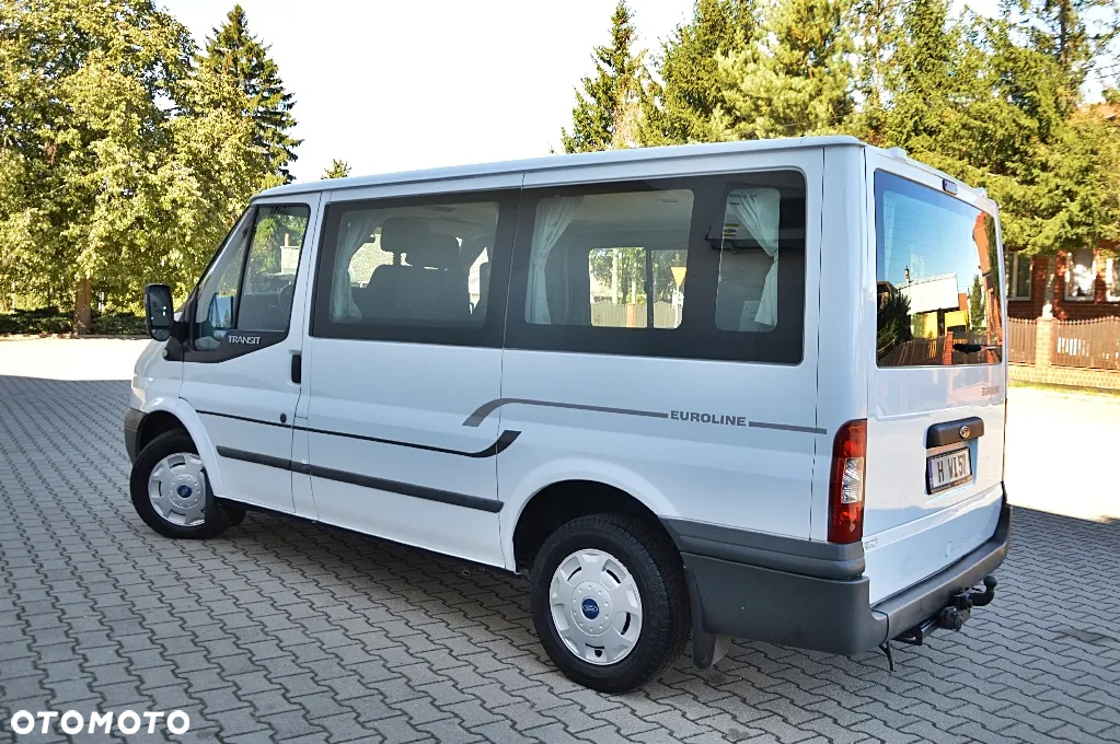 Ford Transit - 12