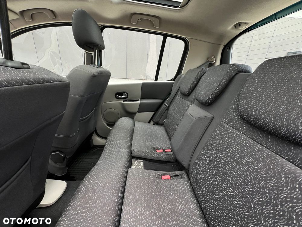 Renault Modus - 13