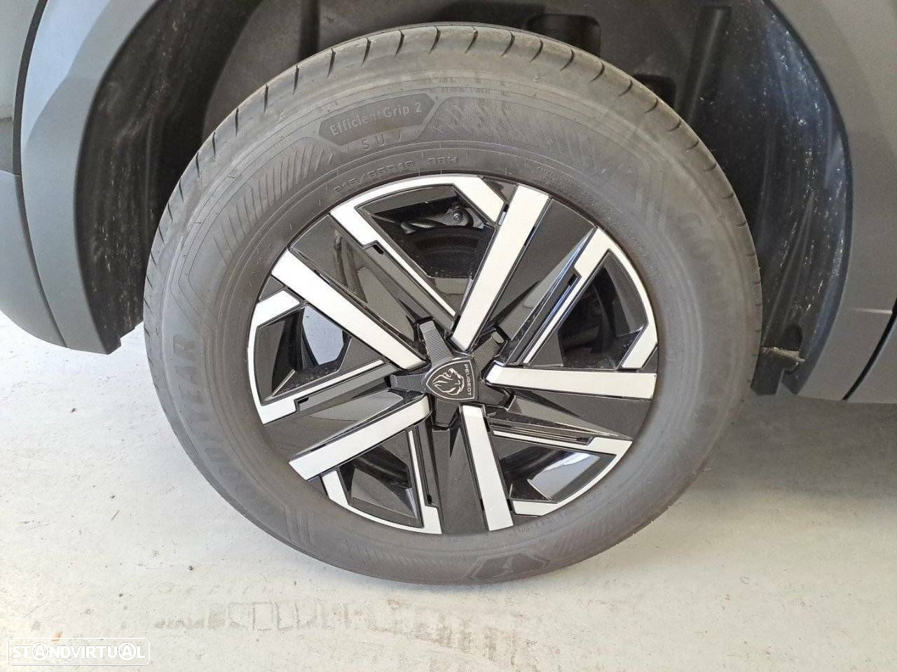 Peugeot 2008 1.2 PureTech Style - 11