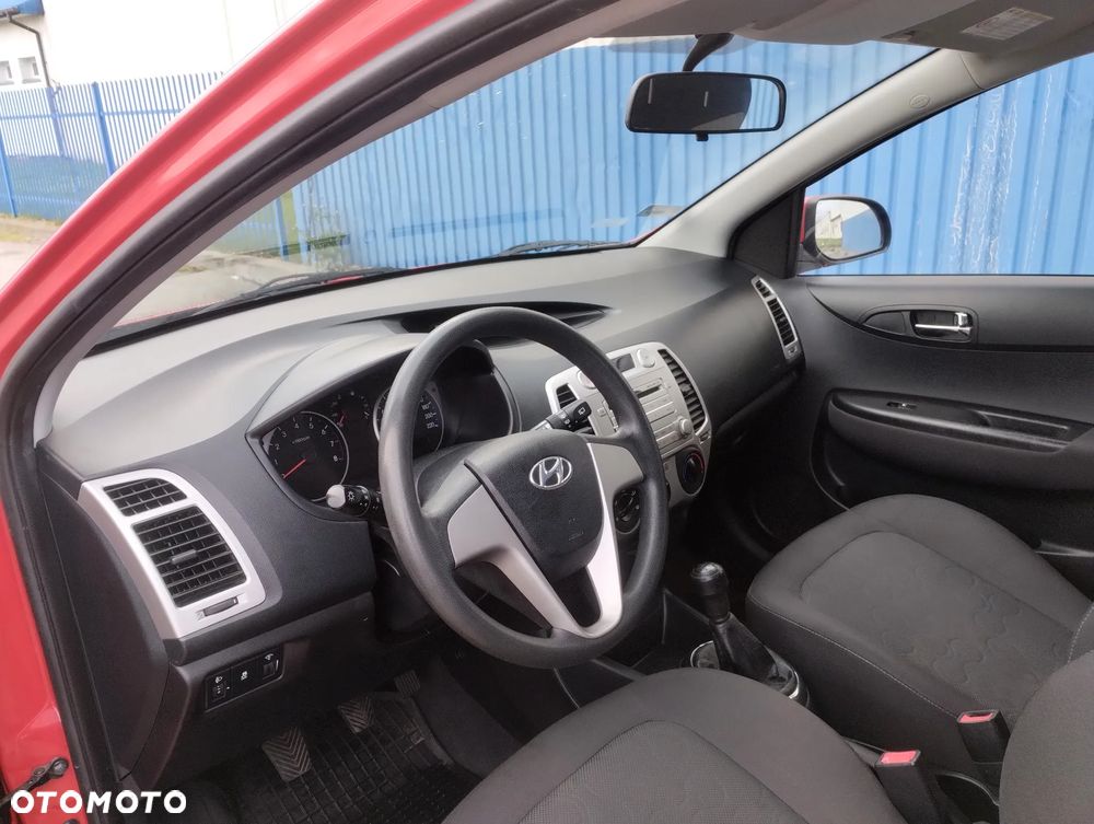 Hyundai i20 1.2 Classic + - 18