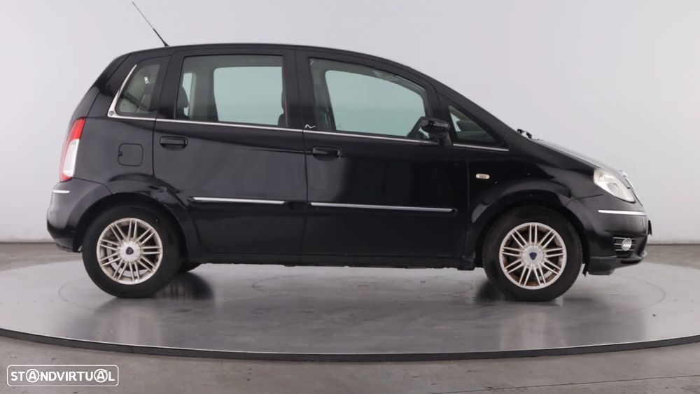 Lancia Musa 1.3 16V M-jet Argento 854 - 5