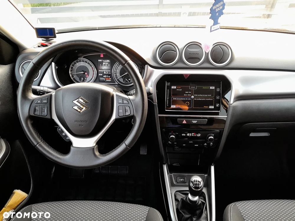 Suzuki Vitara 1.4 Boosterjet Elegance 2WD - 16