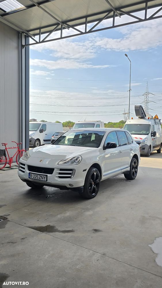 Porsche Cayenne - 18