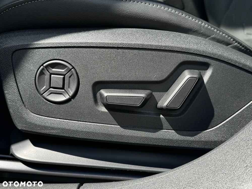 Audi A6 Avant e-tron - 32