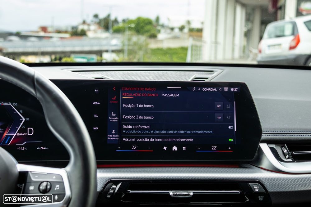 BMW iX1 eDrive20 Pack Desportivo M - 50