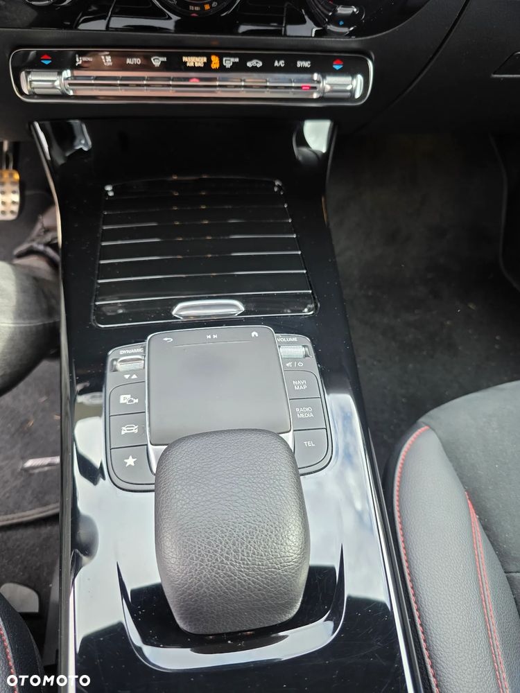 Mercedes-Benz CLA 200 7G-DCT Edition AMG Line - 10