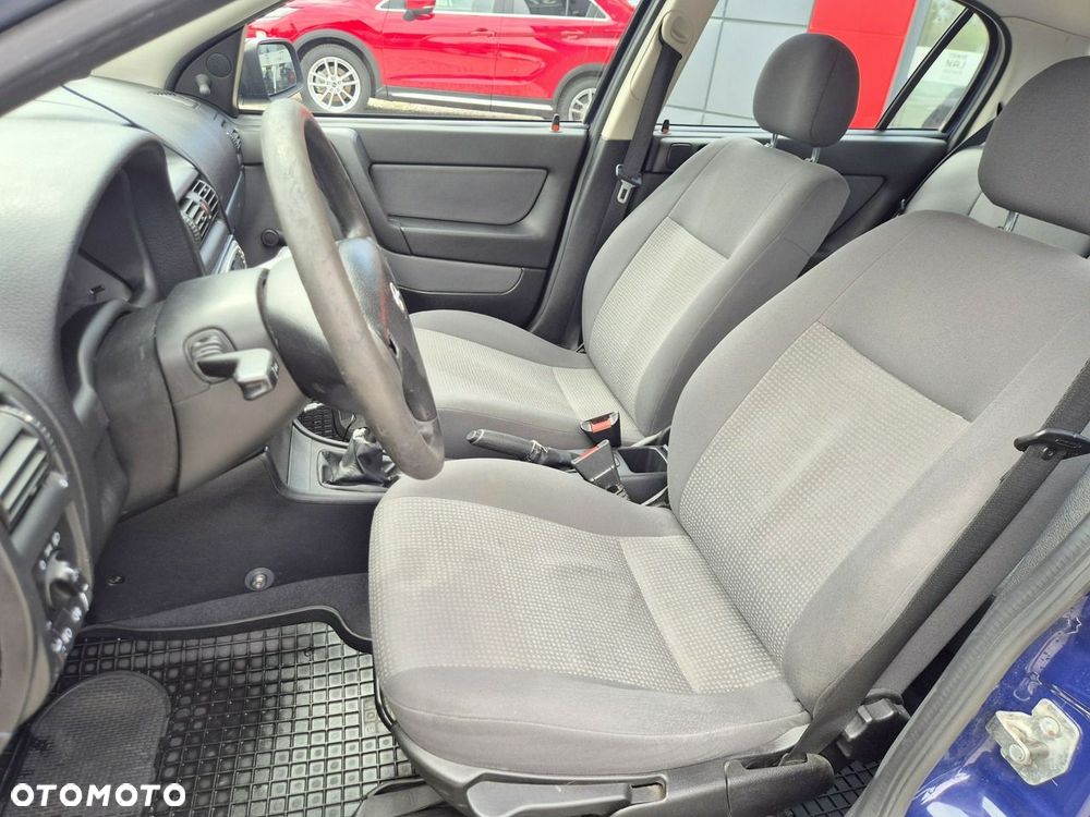 Opel Astra 1.4 Selection - 17