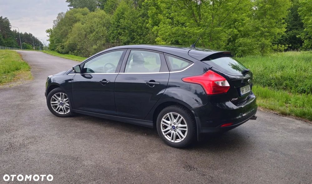 Ford Focus 1.6 EcoBoost Titanium - 4