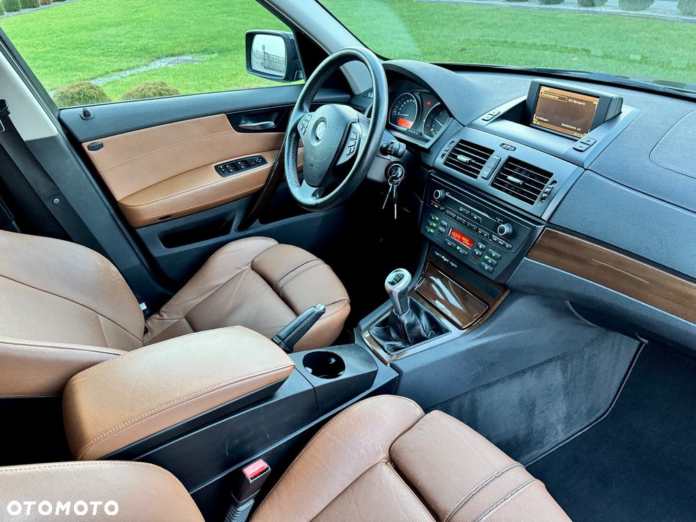 BMW X3 xDrive20i Limited Sport Edition - 5