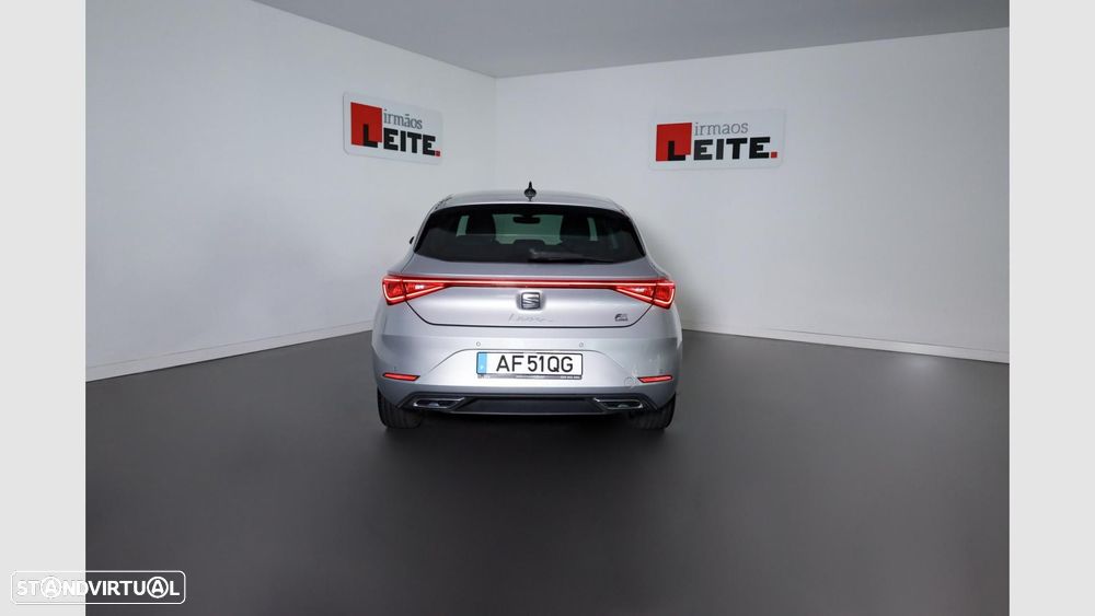 SEAT Leon 1.5 TSI e-Hybrid FR DSG — fotografia 20