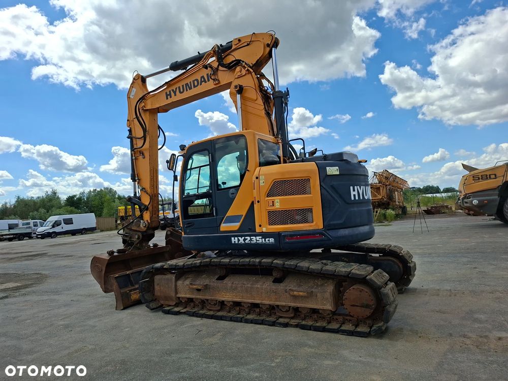 Hyundai HX235 LCR - 6