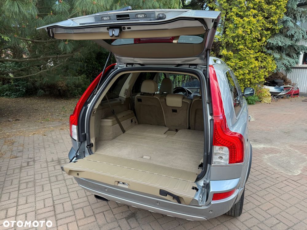 Volvo XC 90 3.2 AWD Executive - 22