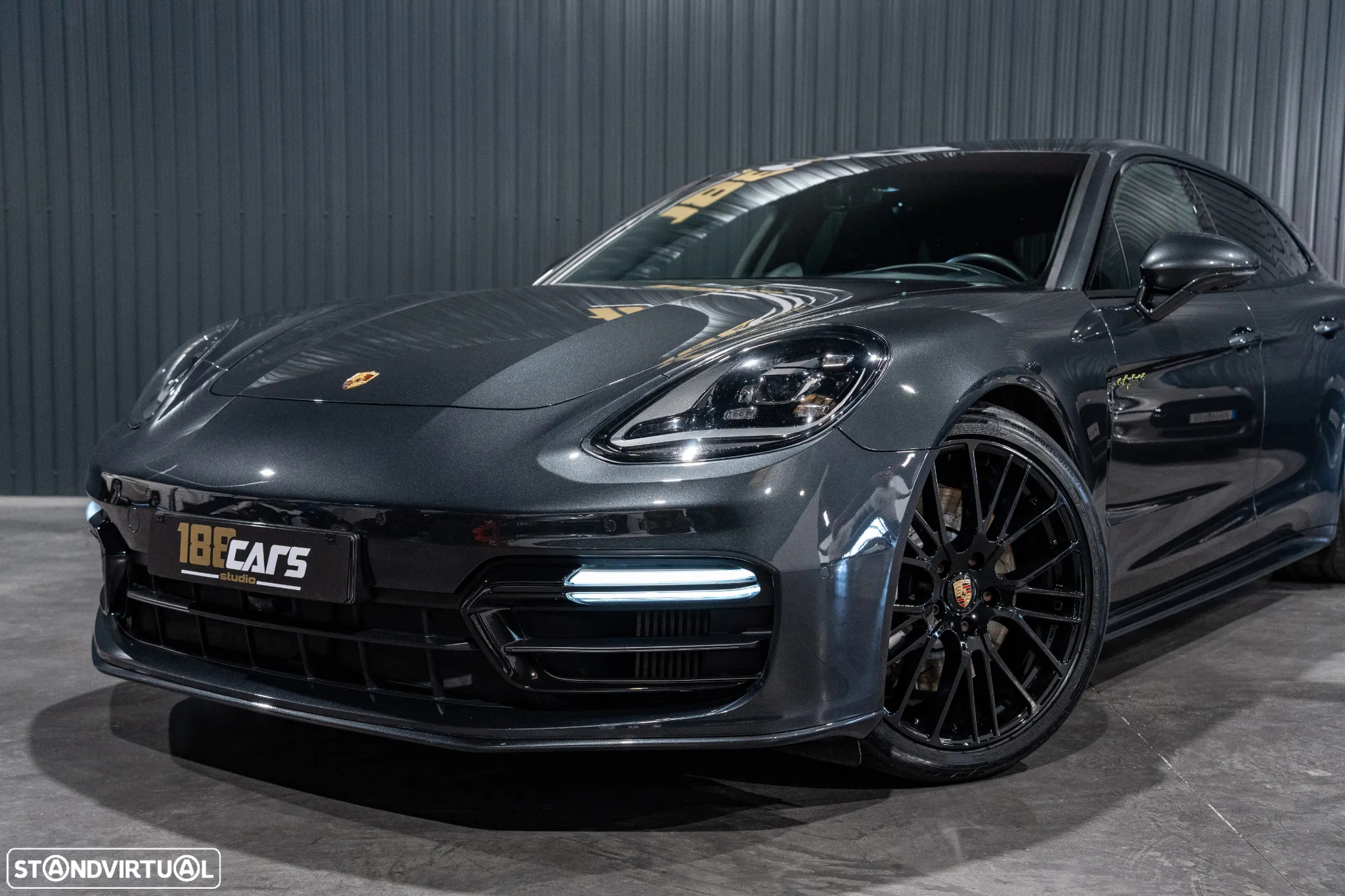Porsche Panamera Sport Turismo 4 E-Hybrid Platinum Edition - 37