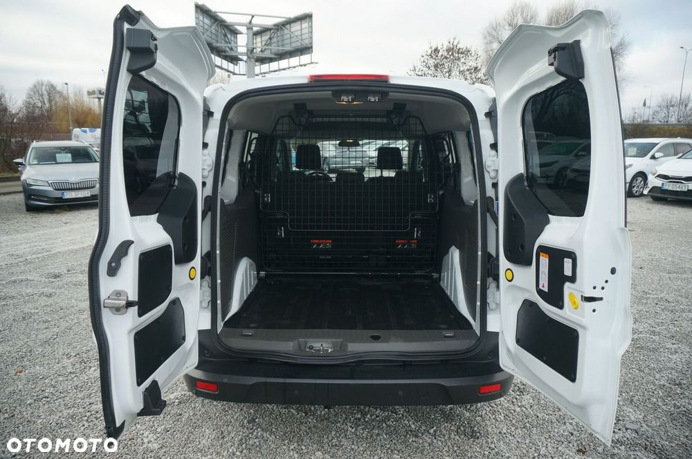 Ford Transit Connect - 31