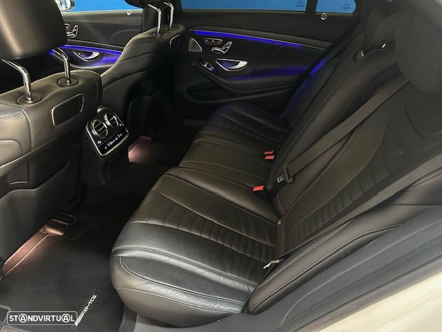 Mercedes-Benz S 400 d Longo 4-Matic - 11