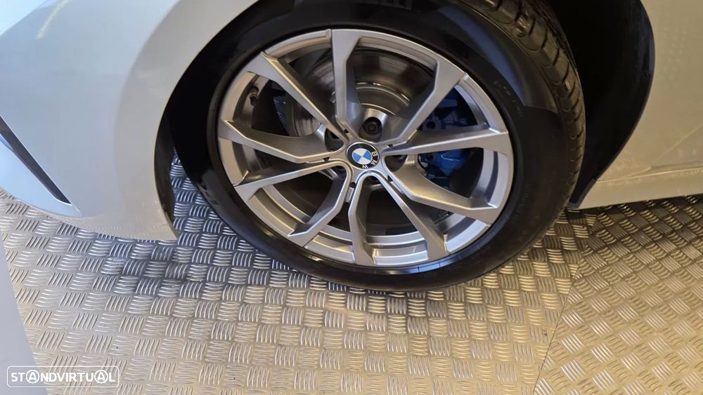 BMW 318 d Line Sport Auto - 30