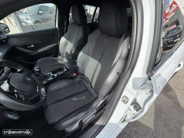Peugeot 208 1.5 BlueHDi GT - 16