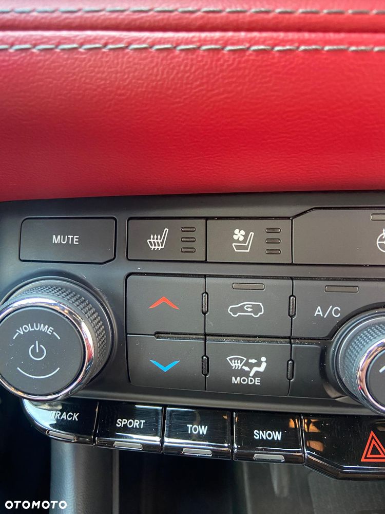 Dodge Durango 5.7 R/T - 26