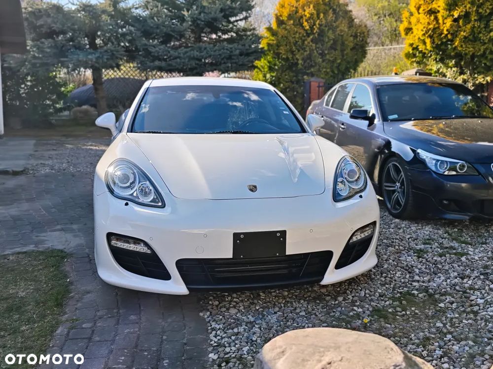 Porsche Panamera 4S PDK - 1