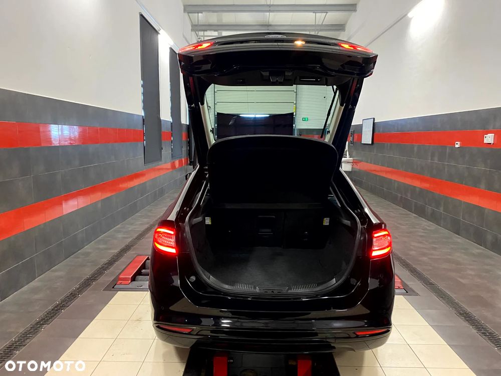 Ford Mondeo 2.0 TDCi Titanium - 13