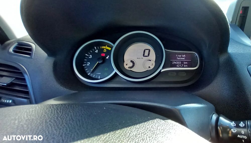 Renault Megane 1.9 dCi Privilege - 16