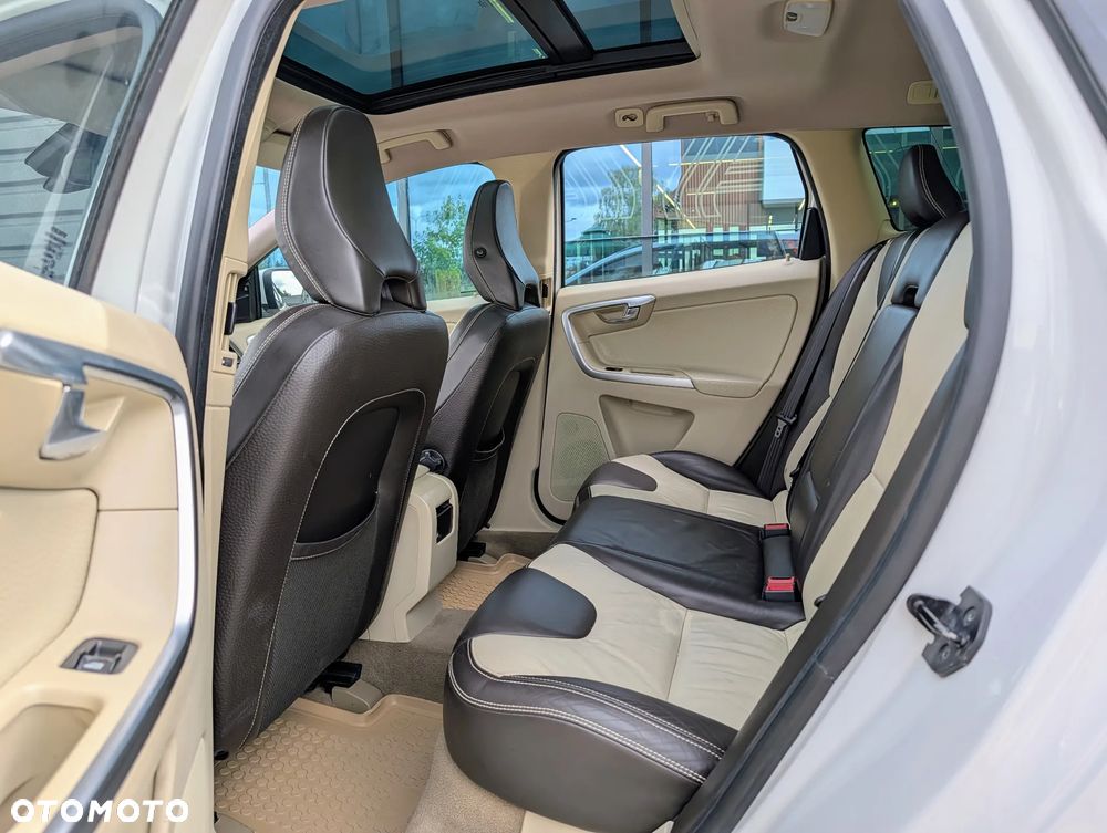 Volvo XC 60 T6 AWD Summum - 8