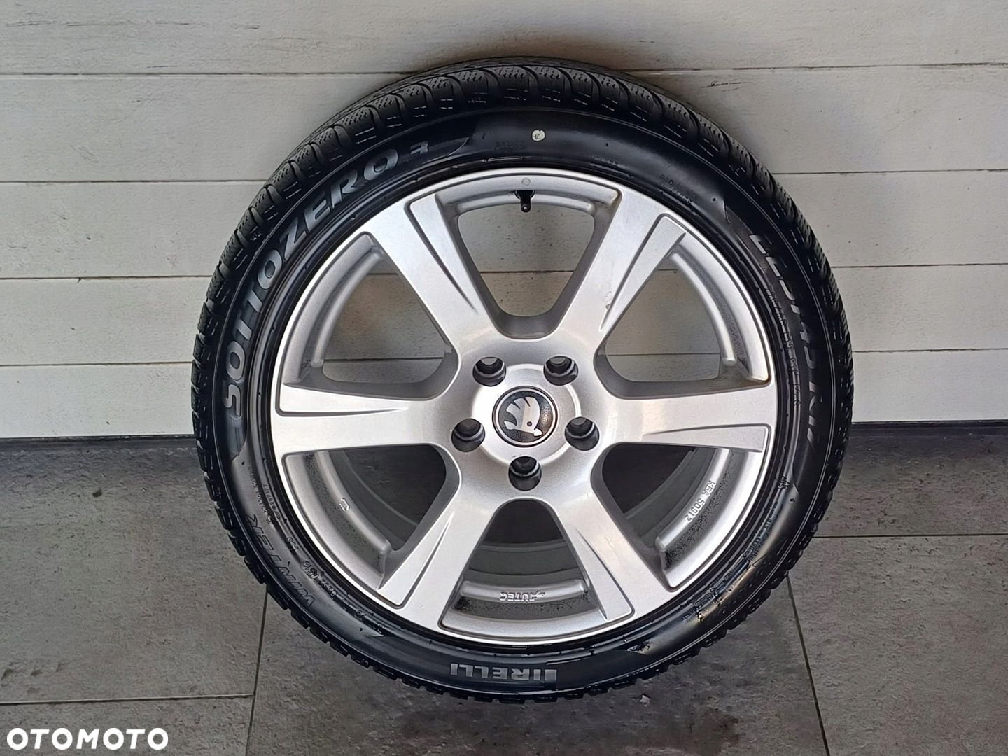 NR 579 Koła Zimowe AlufelgiSkoda Octavia 225/45/17 Pirelli - 3