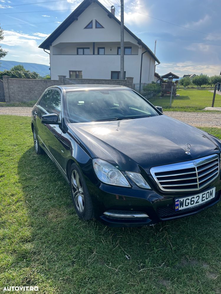 Mercedes-Benz E 220 CDI BlueEfficiency - 1