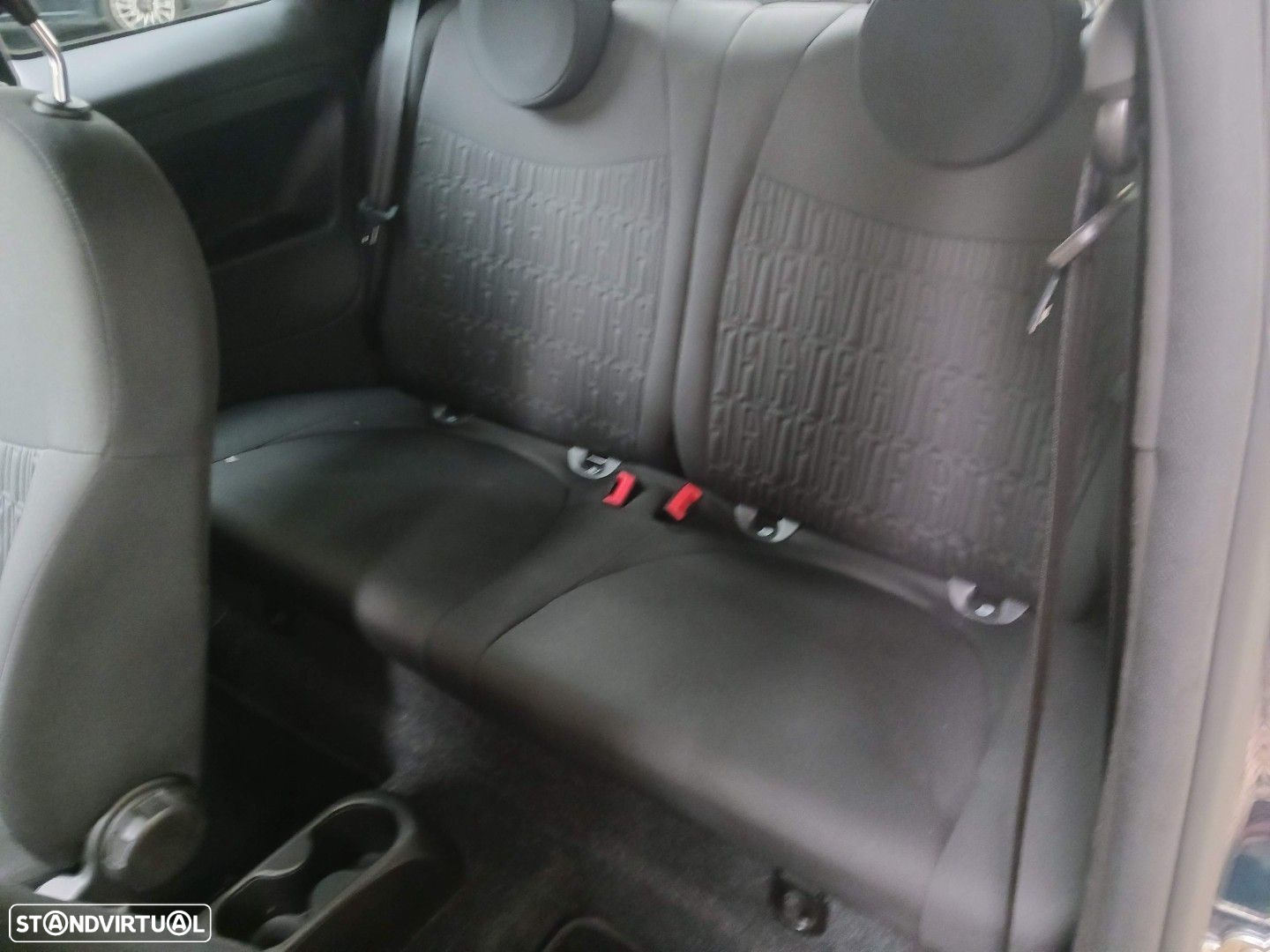 Fiat 500C 1.0 Hybrid - 31