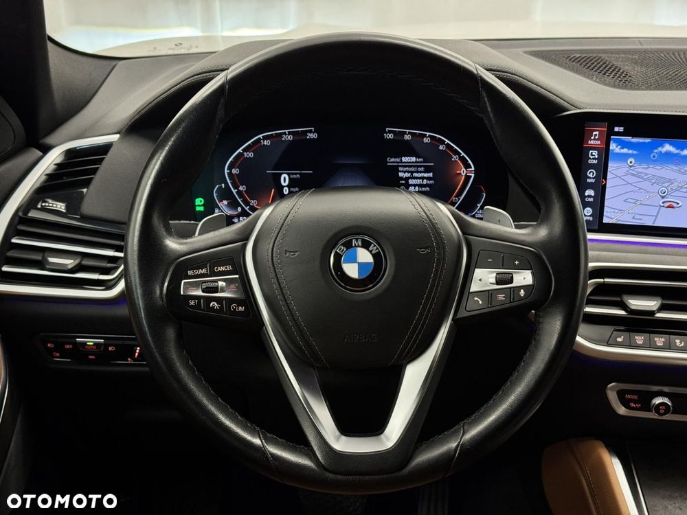 BMW X6 - 30