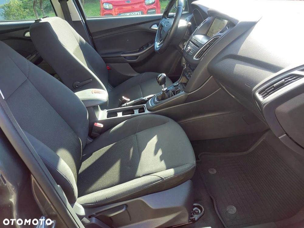 Ford Focus 1.5 TDCi DPF Start-Stopp-System Titanium - 7