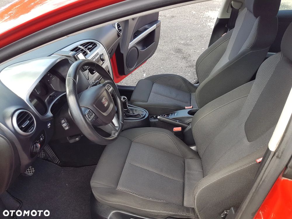 Seat Leon 2.0 TDI DPF Sport - 8