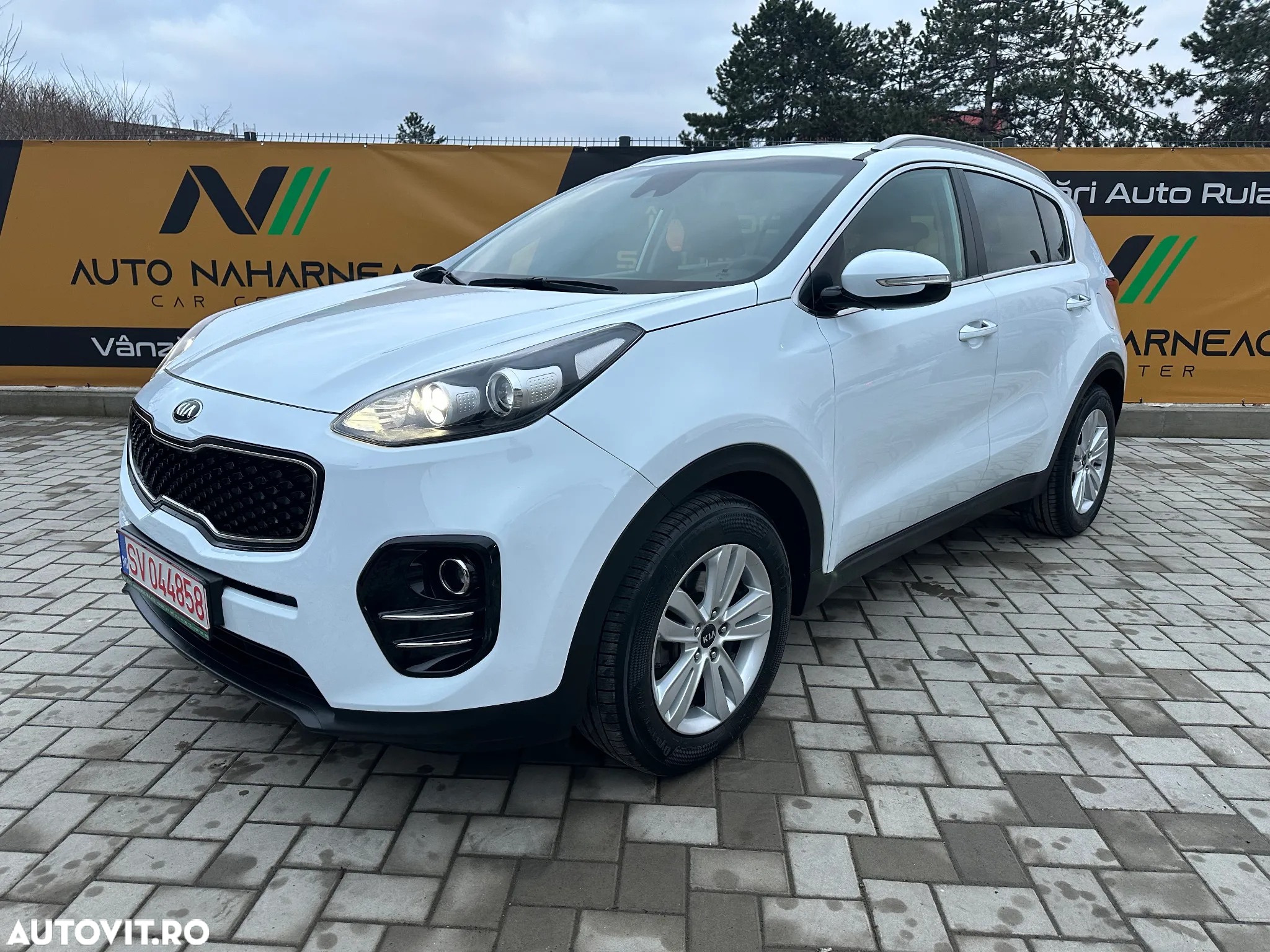 Kia Sportage 1.7 CRDI 2WD Attract - 4
