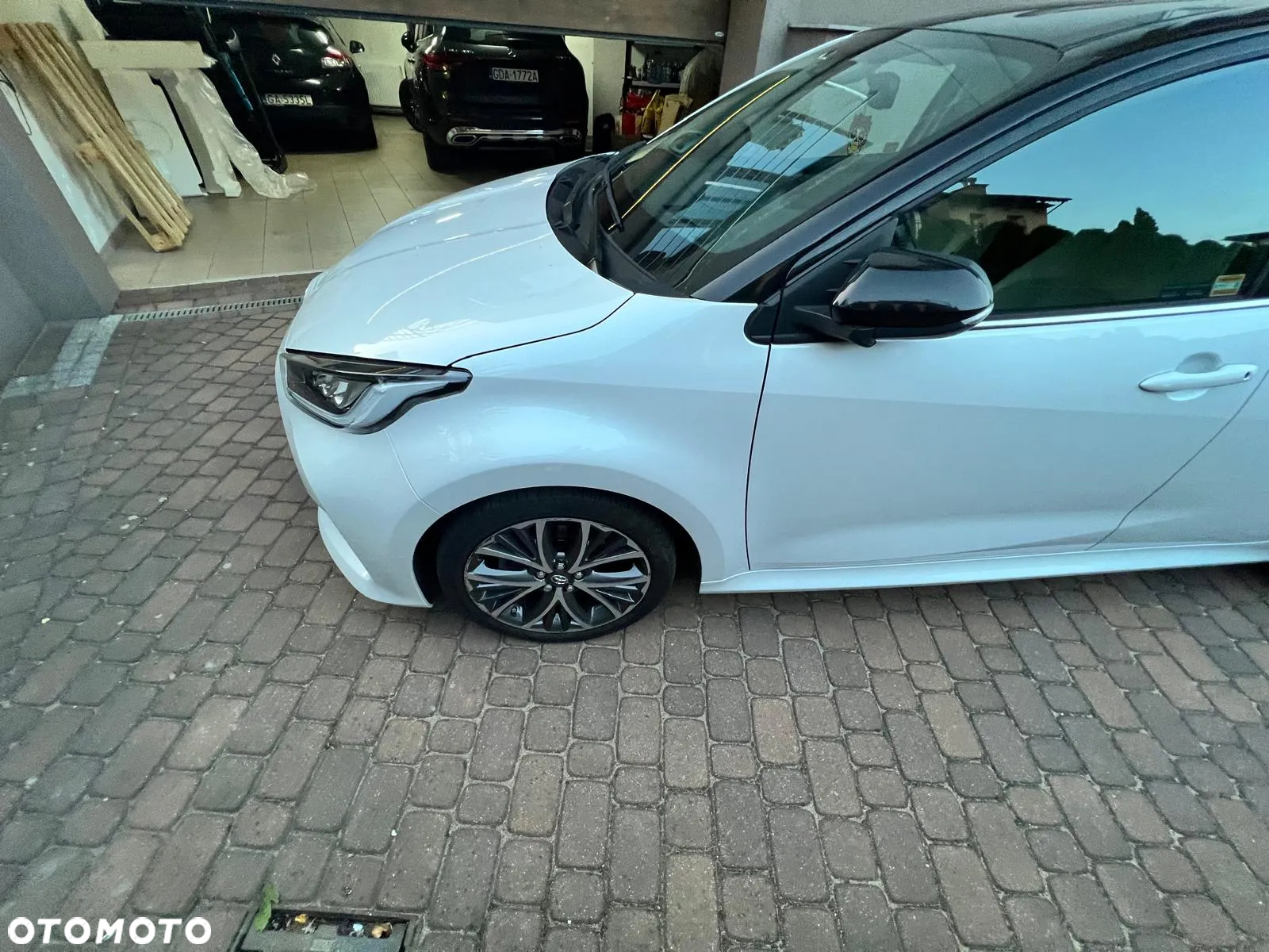 Toyota Yaris Hybrid 1.5 Executive - 9
