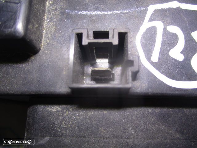 Interruptor 1685450704 MERCEDES W168 LUZES - 3