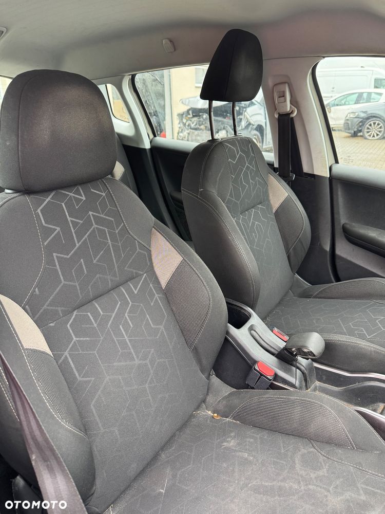 Peugeot 2008 PureTech 82 Style - 17