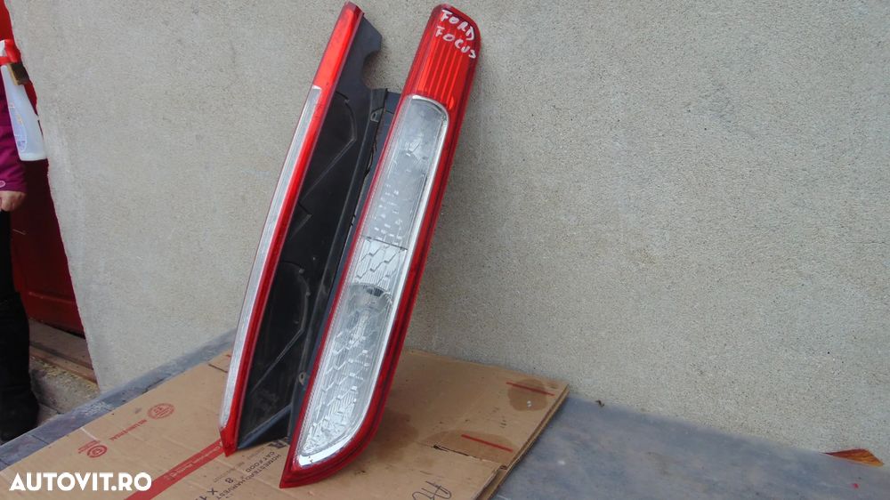 Stopuri stanga/dreapta Ford Focus 2 facelift,hatchback an 2008-2011 - 2
