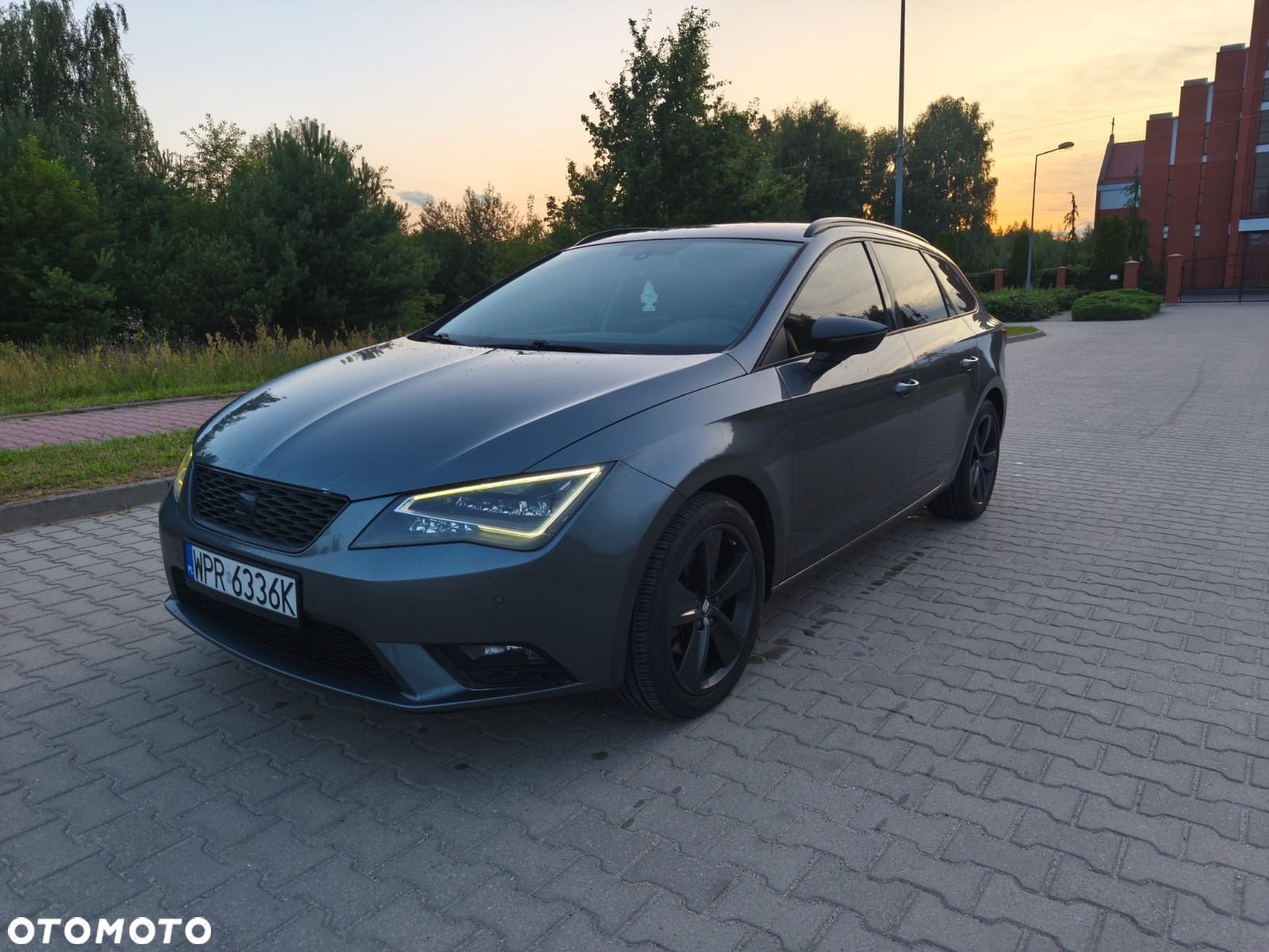 Seat Leon 2.0 TDI Style S&S - 1