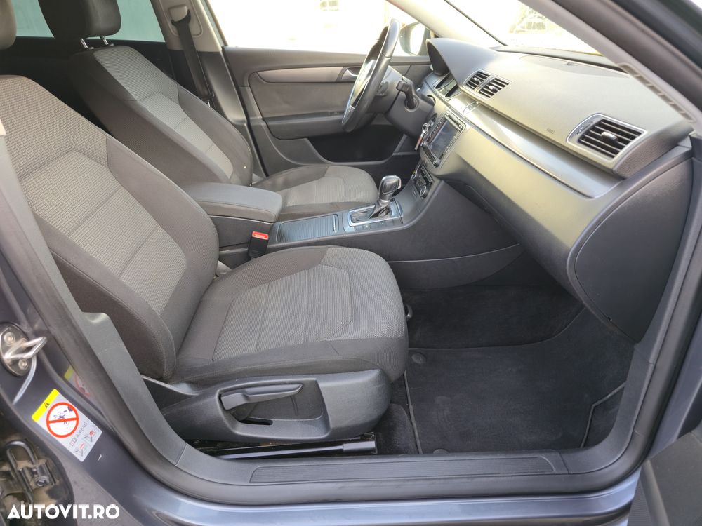 Volkswagen Passat Variant 2.0 TDI DSG BlueMotion Technology Comfortline - 12