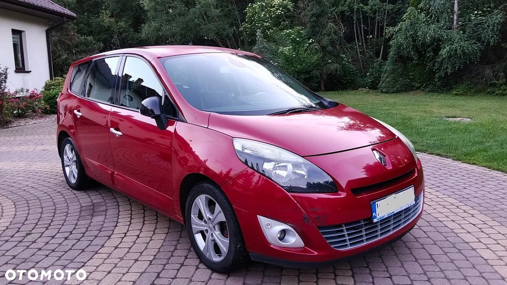 Renault Scenic 1.6dCi Energy Privilege - 11