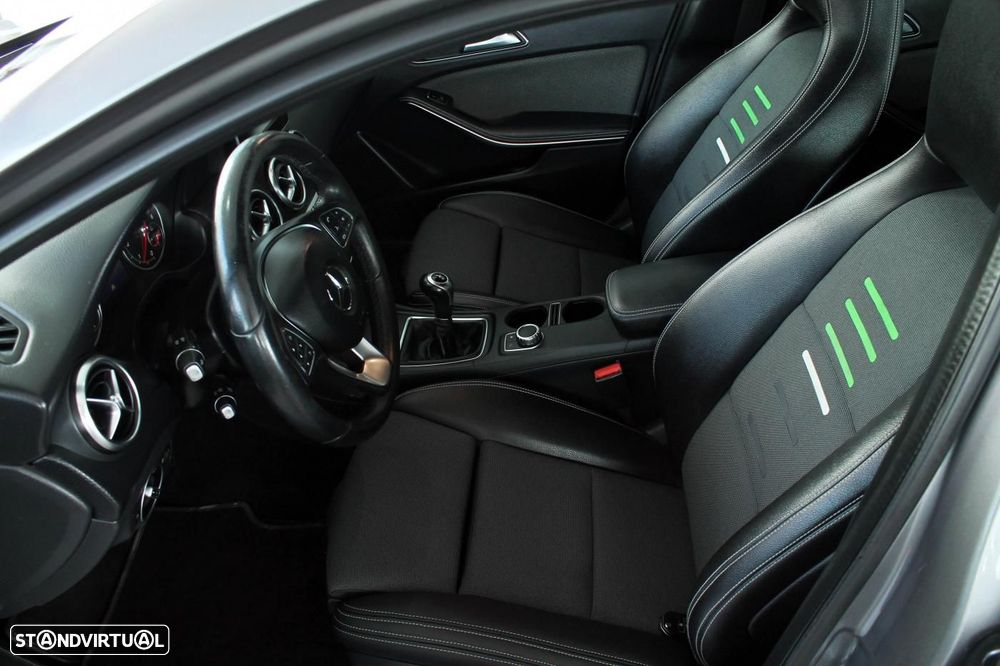 Mercedes-Benz A 180 d Style - 12