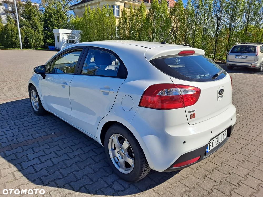 Kia Rio 1.4 M (klm) - 2